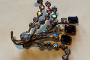 Vintage Flower Bouquet Brooch