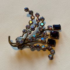 Vintage Flower Bouquet Brooch