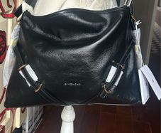 Givenchy Voyou hobo in calfskin , silver and Goldware , NWT