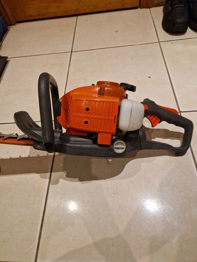 Husqvarna 226HD75S