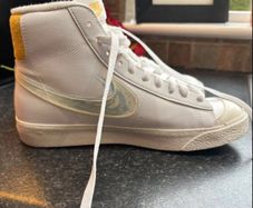 nike Blazer Trainers
