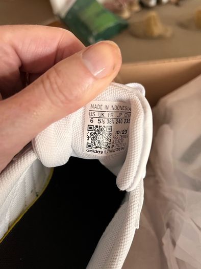 adidas VL court base