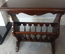 Table with magazine rack