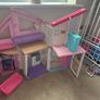Barbie house Image 3