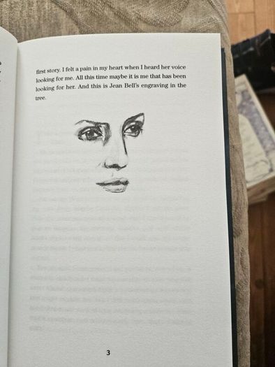 Andrea Corr. Barefoot Pilgrimage. A Memoir. Signed First Edition Hardback With Dustjacket In Very Good Condition.  See Photos For Same.