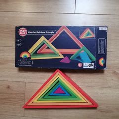 Wooden Rainbow Triangle (montessori) 7pc