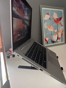 laptop stand