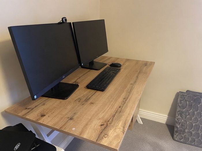 Office Desk