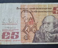 Ireland 1989  5 Pound Scotus (FJF) Banknote