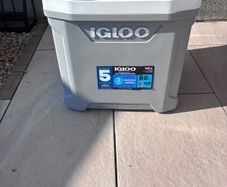 igloo maxcold lattitude 62 roller