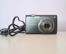 Nikon Coolpix S3000