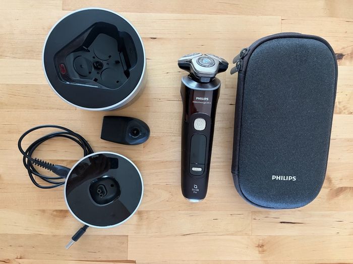 Philips i9000 Prestige Ultra XP9400/31, Excellent Condition + Warranty