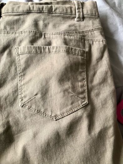 Skinny camel jeans