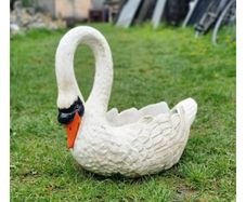 Swan Planter Cast Iron H286