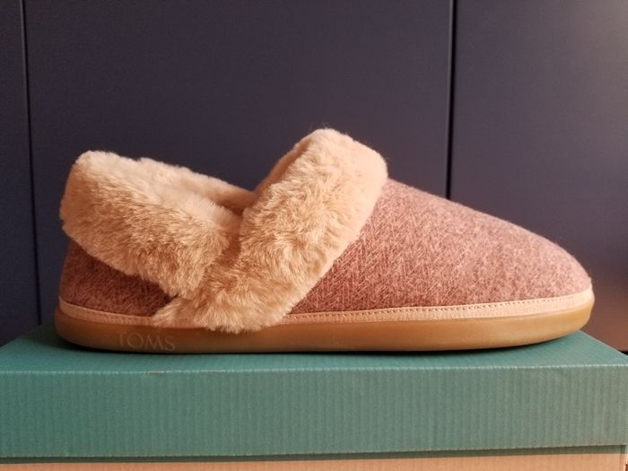 TOMS Slippers Womens 9 UK