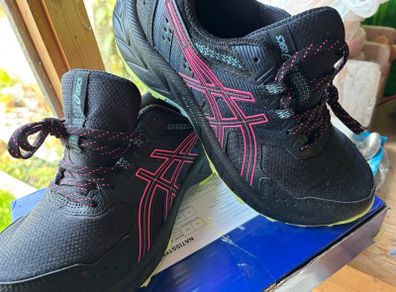 Asics Ortholite Size 5