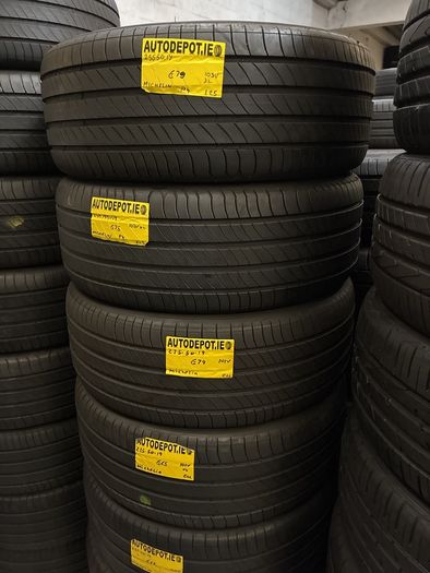 Tyres 235/50-19 fitted