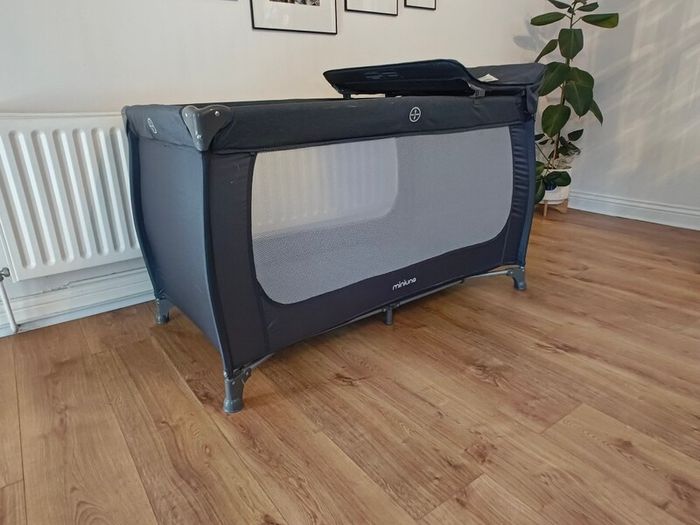 Miniuno 3 in 1 Travel Cot Portable Baby Cot in Navy