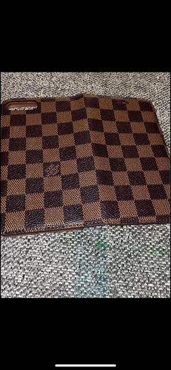 IPhone 8 phone wallet