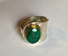 Designer ring