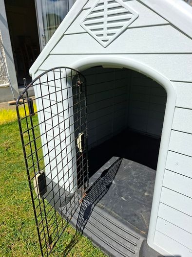 Very Large Kennel with Gate