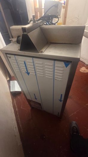 Restaurant and Grocery equipment, Pizza oven, Iranian Grill, Chargrill, Doner/Shawrma Grill, Shelves