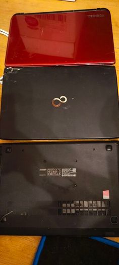 2 Laptops for sale for parts
