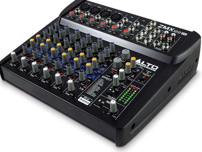 Music mixer
