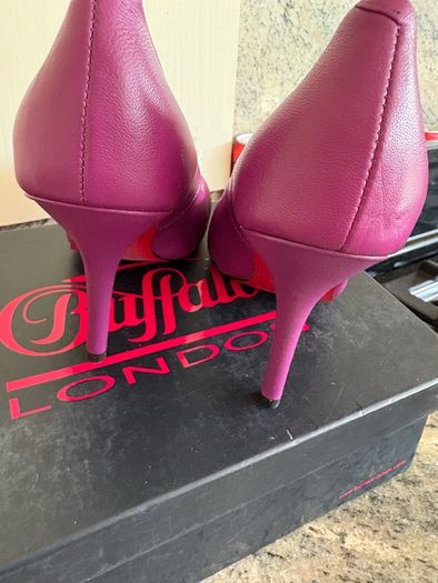 buffalo heals new size 37