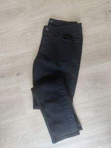 River Island Jet Black Slim Fit 34x32