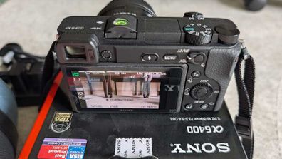 Sony Alpha 6400 Camera + 16-50mm F3.5-5.6 OSS Lens
