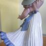 Lladro Nao Porcelain Figurine COUGHT IN THE BREEZE # 5640 Girl 9" Image 3