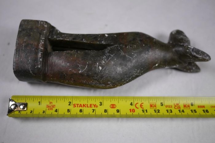 ornaments and figurines