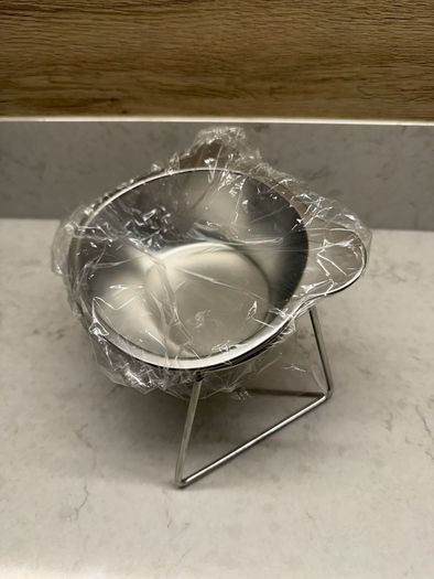 3 brand new cat feeding/water bowls
