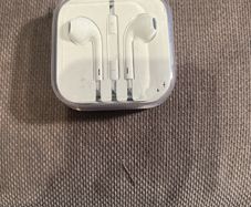 Apple headphones