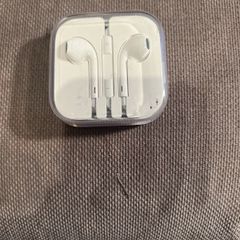 Apple headphones