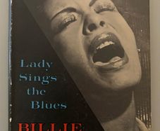 Massive price drop! Mega rare UK 1st Edition. Billie Holiday - Lady Sings the Blues. Published in 1958. With almost perfect dust cover and in very good original condition. Much sought after book and highly collectible.