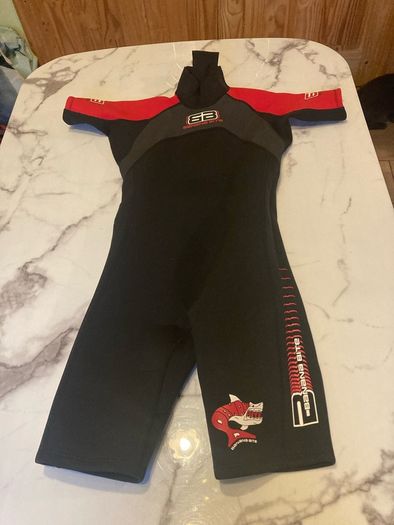 Banana Bite wetsuit Kids 7 Yrs