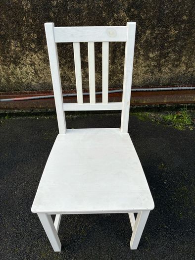 Kitchen table and 4 chairs