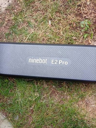 Ninebot E2 Pro Scooter