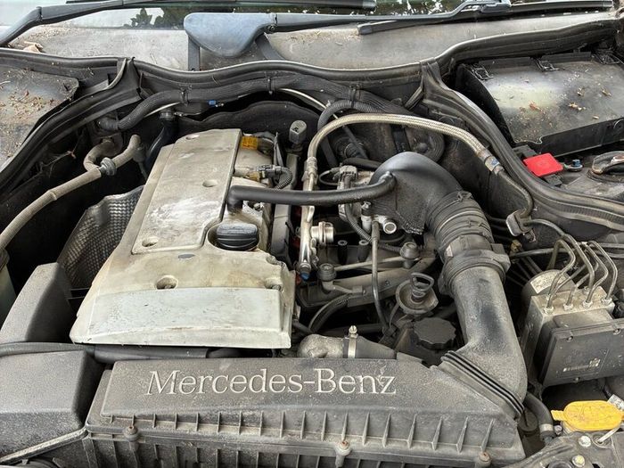 Mercedes C180