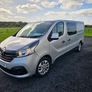 Renault trafic crew cab van Image 2