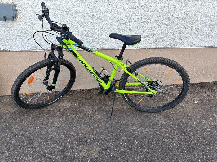 Kids mountain bike