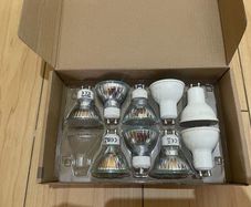 Ceiling spot lights