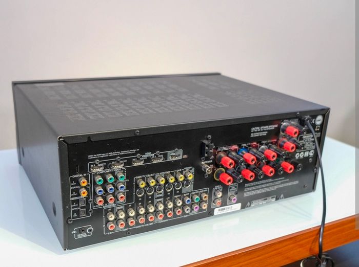 Onkyo TX-SR606 7.1 channel surround receiver silver