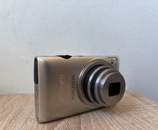 Canon Ixus 220hs 1