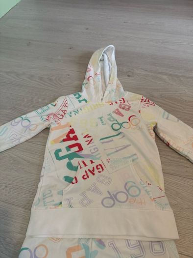 GAP Tracksuit