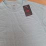 Brand New Levis t-shirt Image 2