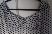 Size 10 White with black polka dot top