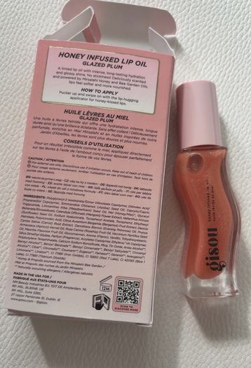 Gisou honey infused lip oil 8ml glazed plum